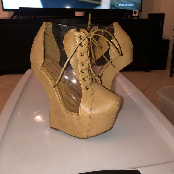 Platforms - Picture 3 of 3